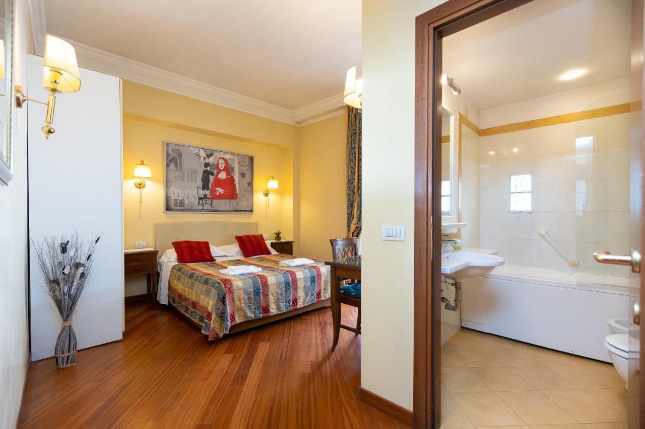 Internouno Deluxe Hotel โรม ภายนอก รูปภาพ