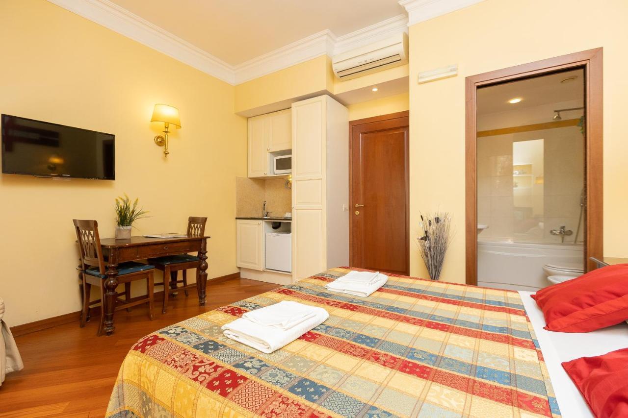 Internouno Deluxe Hotel โรม ภายนอก รูปภาพ