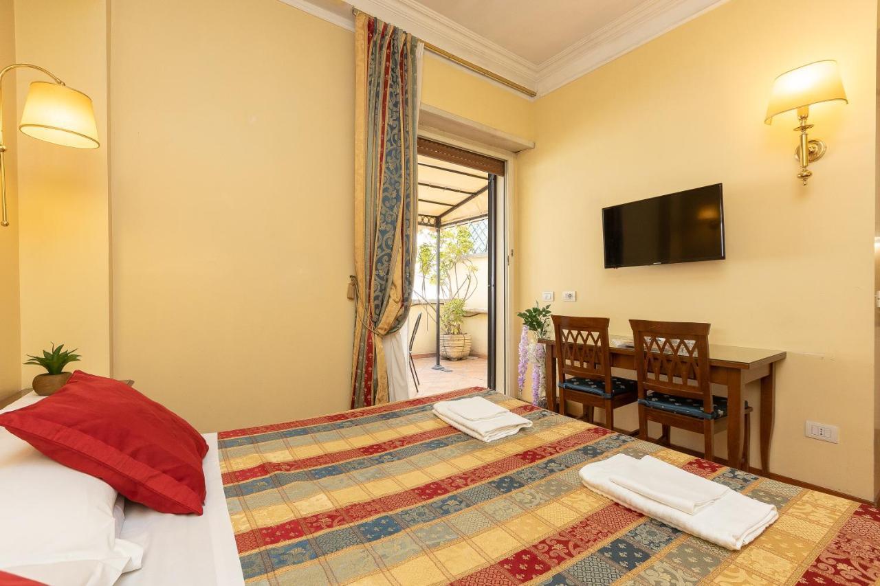 Internouno Deluxe Hotel โรม ภายนอก รูปภาพ